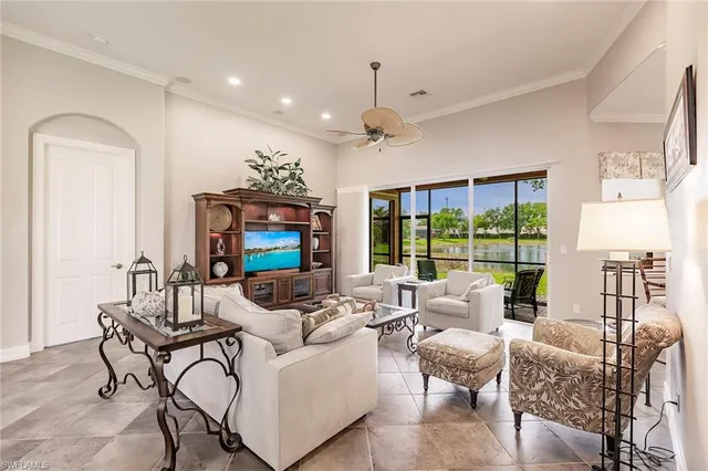 $12,000 | 6105 Dogleg Drive, Naples, FL 34113