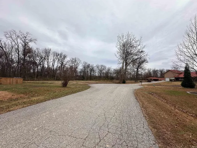 $130,000 | 2750 Viehe Drive, Evansville, IN 47725