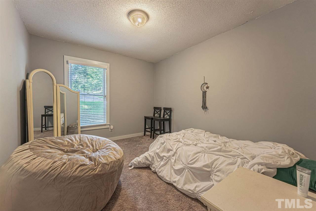 7128 Mill Ridge Road Raleigh, NC 27613 - Photo 23 of 30