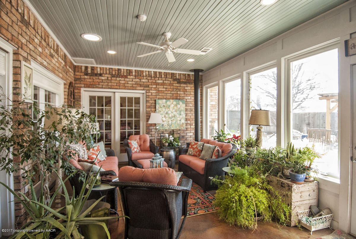 7613 Bayswater Road Amarillo, TX 79119 - Photo 15 of 44 SUN ROOM VIEW 2