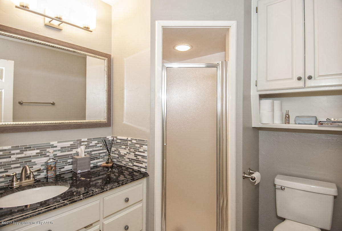 7613 Bayswater Road Amarillo, TX 79119 - Photo 25 of 44 BATHROOM 3 VIEW 1