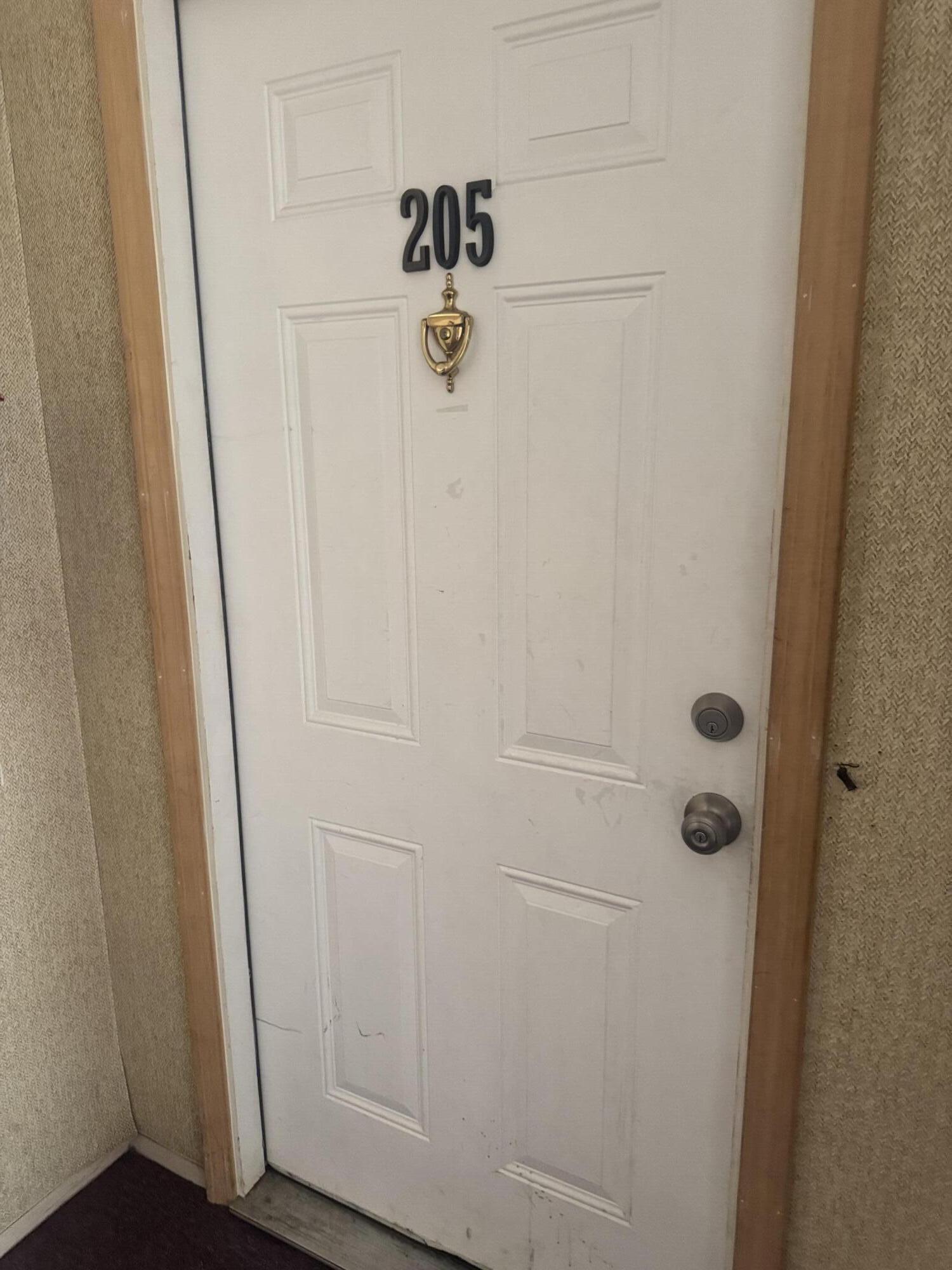 30284 Southfield Road, Unit A205 Southfield, MI 48076 - Photo 2 of 15 IMG_0875