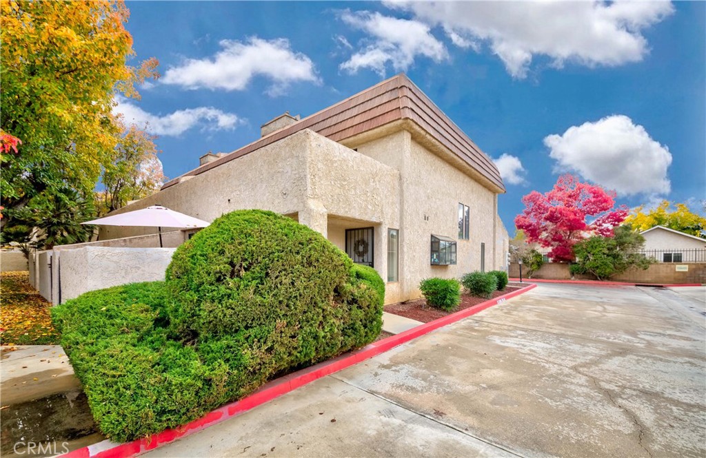 433 West Avenue J5 Unit 11