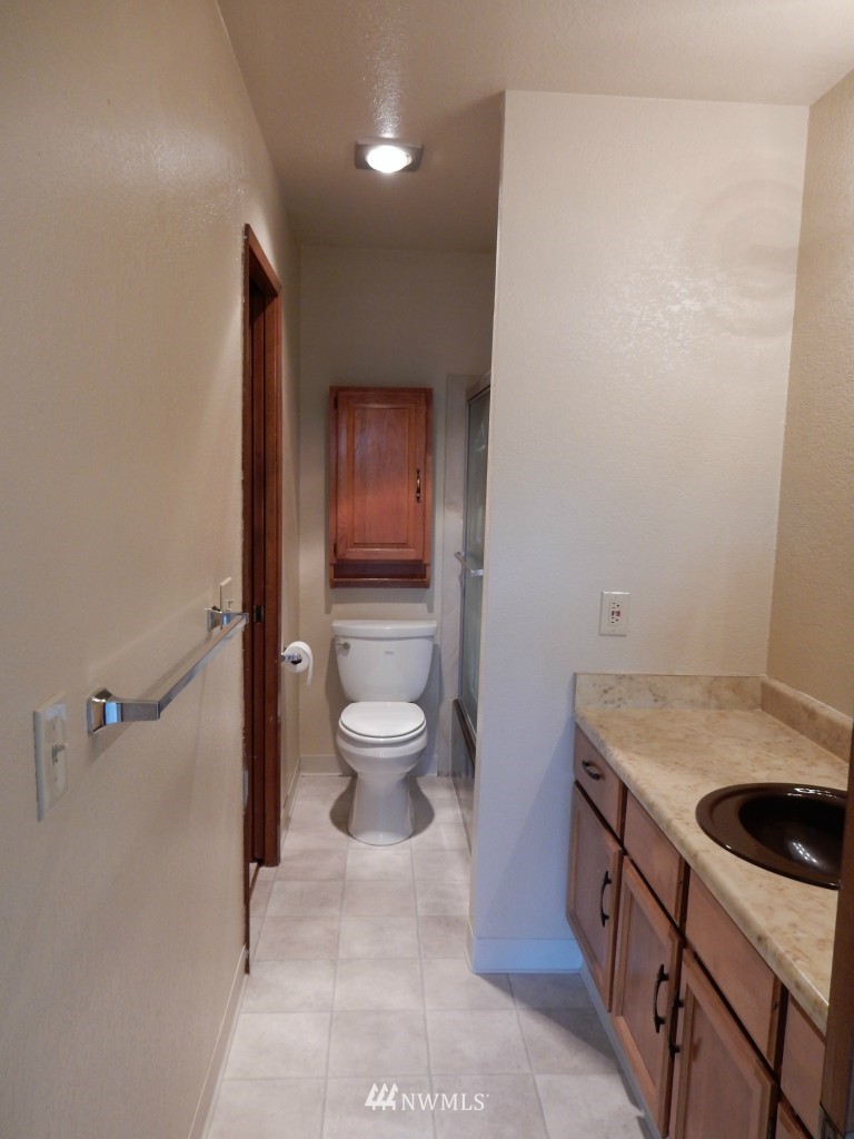 1175 Harrington Place Northeast, Unit 111 Renton, WA 98056 - Photo 13 of 15 Gallery Image 13