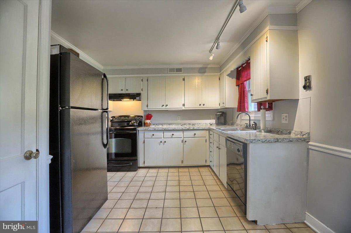 140 Nassau Road Lancaster, PA 17602 - Photo 9 of 23 Gallery Image 9