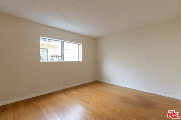 $3,980 | 1033 6th Street, Unit 107, Santa Monica, CA 90403