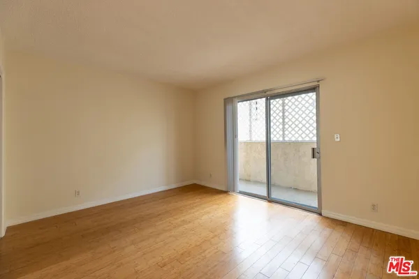 $3,980 | 1033 6th Street, Unit 107, Santa Monica, CA 90403