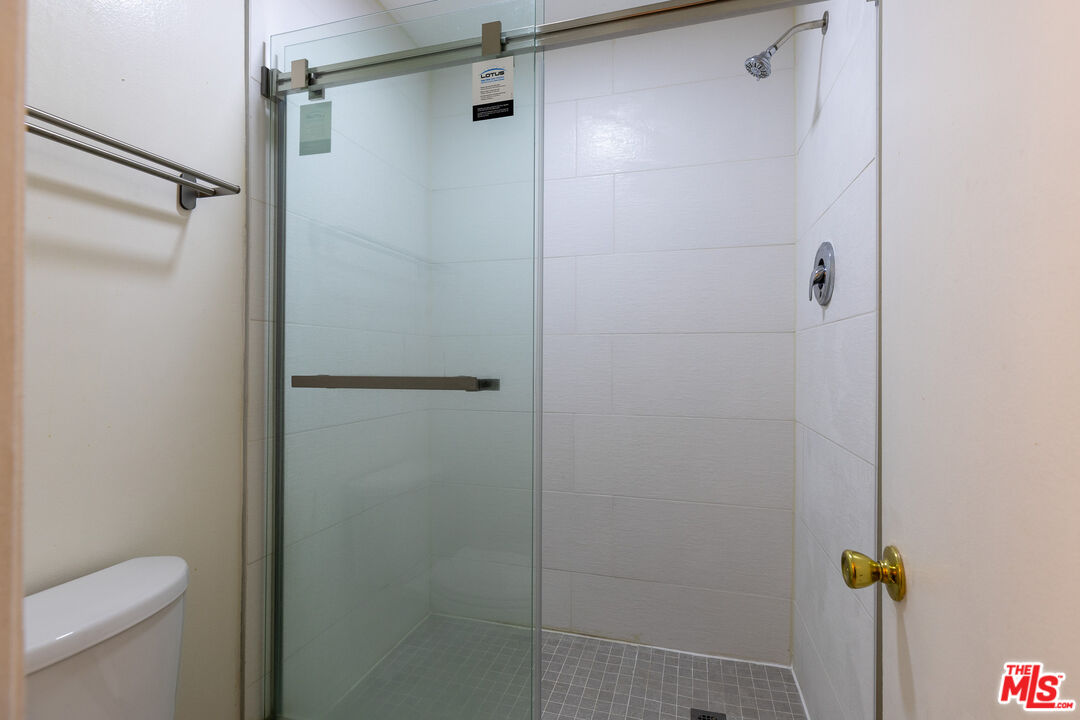 1033 6th Street, Unit 107 Santa Monica, CA 90403 - Photo 17 of 18