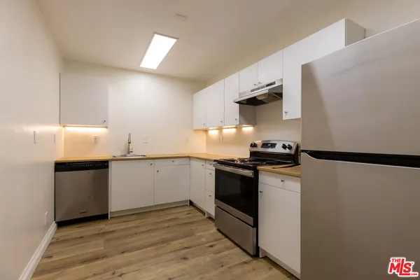 $3,980 | 1033 6th Street, Unit 107, Santa Monica, CA 90403