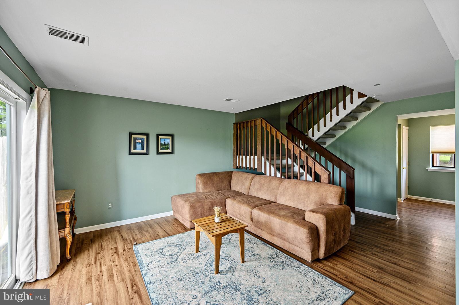 188 Moyer Drive Dublin, PA 18917 - Photo 9 of 38