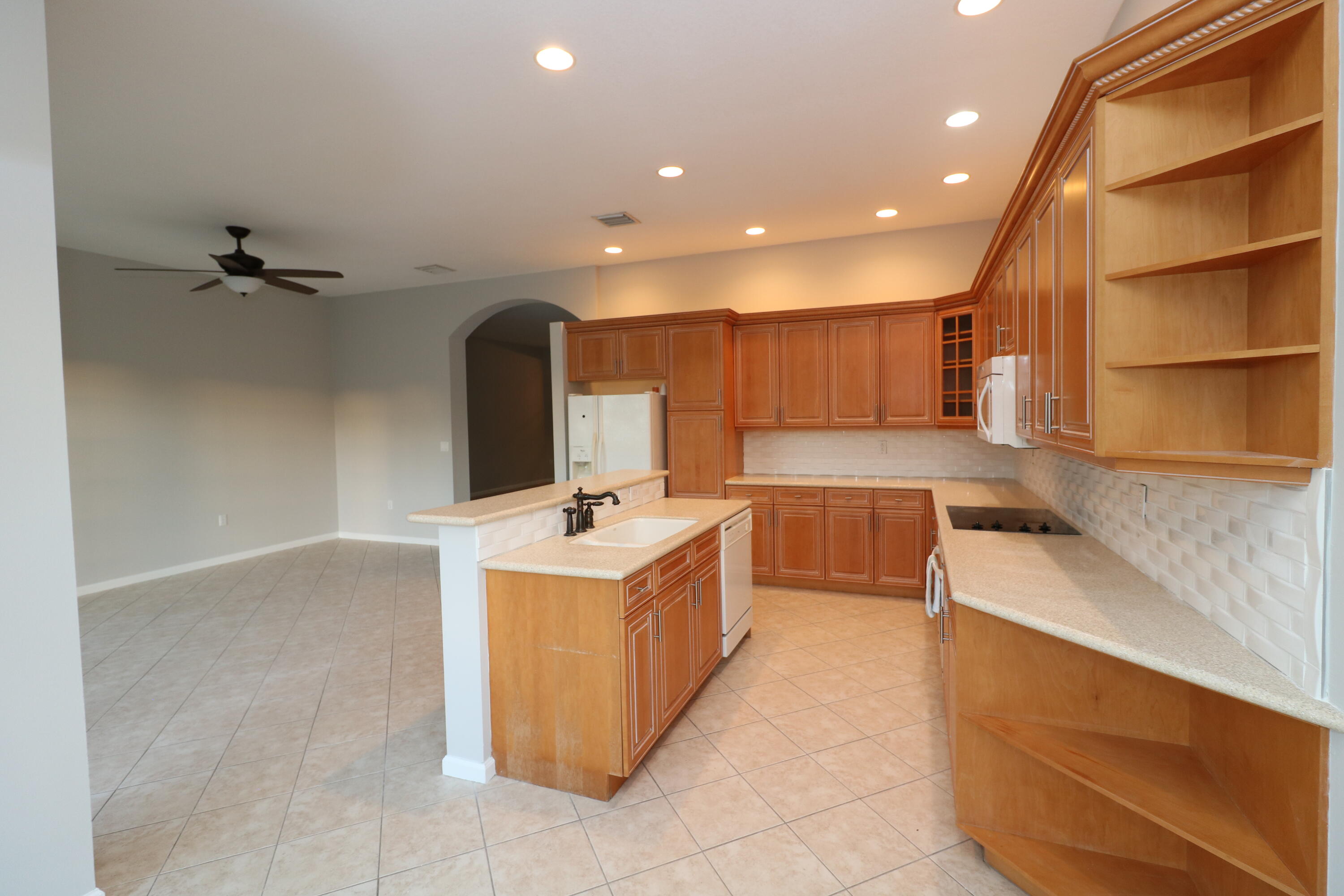 2017 Reston Circle Royal Palm Beach, FL 33411 - Photo 18 of 23 D51B75B2-7ACA-411F-BA7D-9617CE8C6654