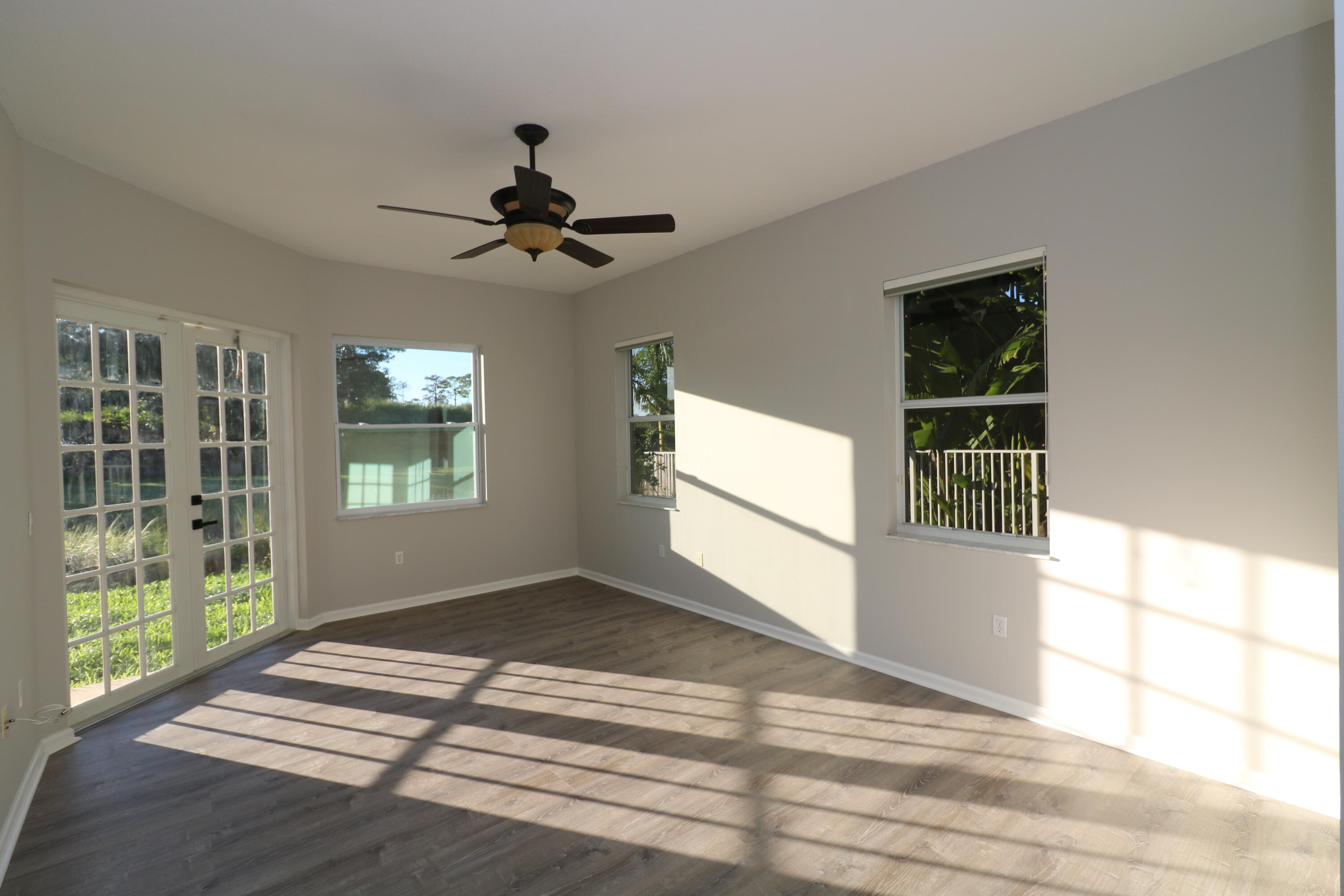 2017 Reston Circle Royal Palm Beach, FL 33411 - Photo 6 of 23 91E871C0-EEDA-4272-A143-6C2E6CF9DB89
