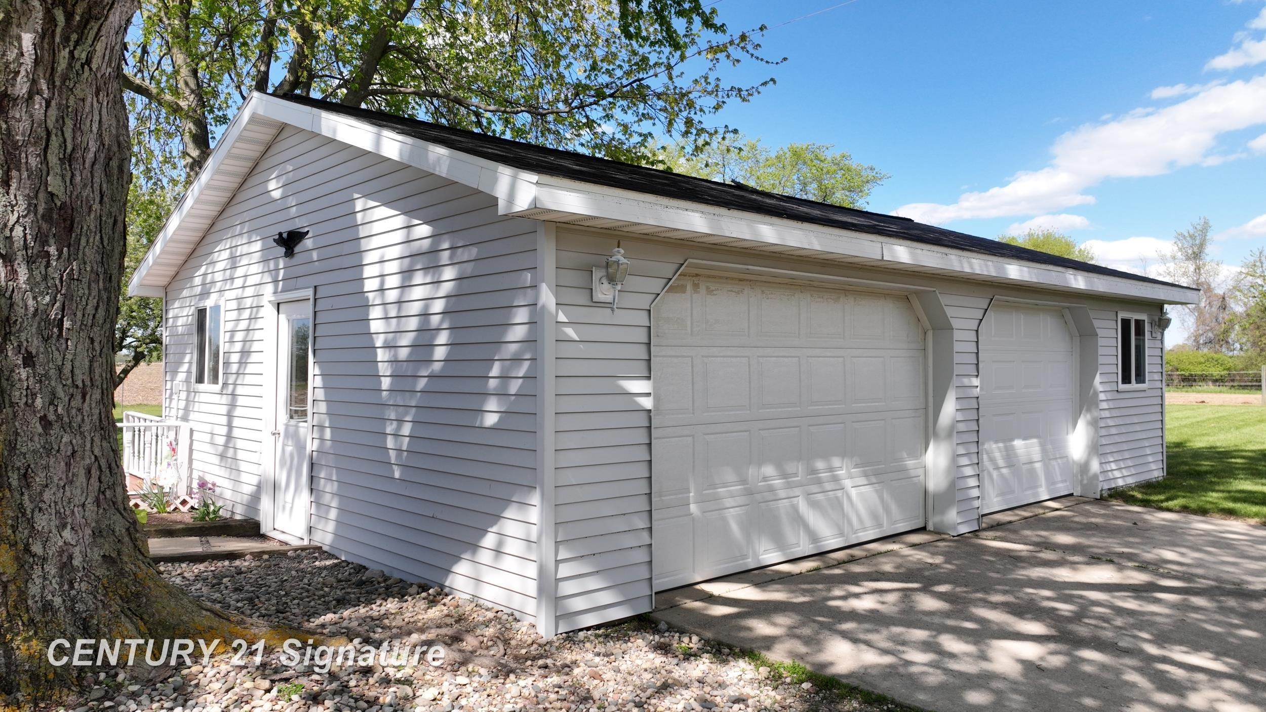 7897 South Grove Road Dewitt, MI 48820 - Photo 14 of 79