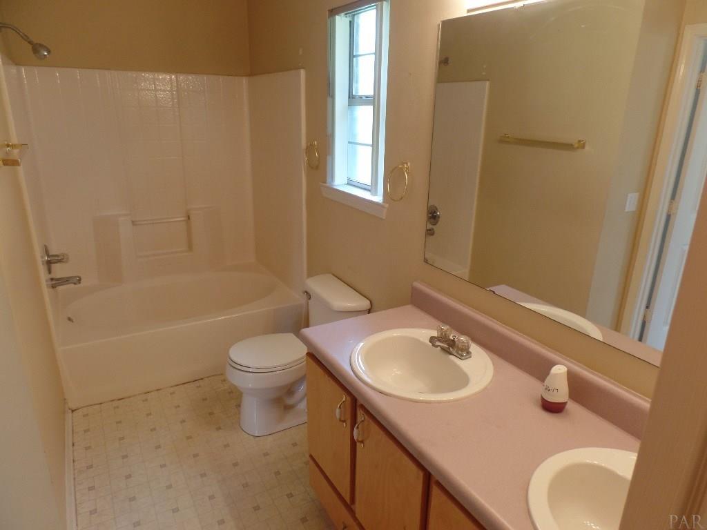 5613 Windermere Trace Pace, FL 32571 - Photo 16 of 18