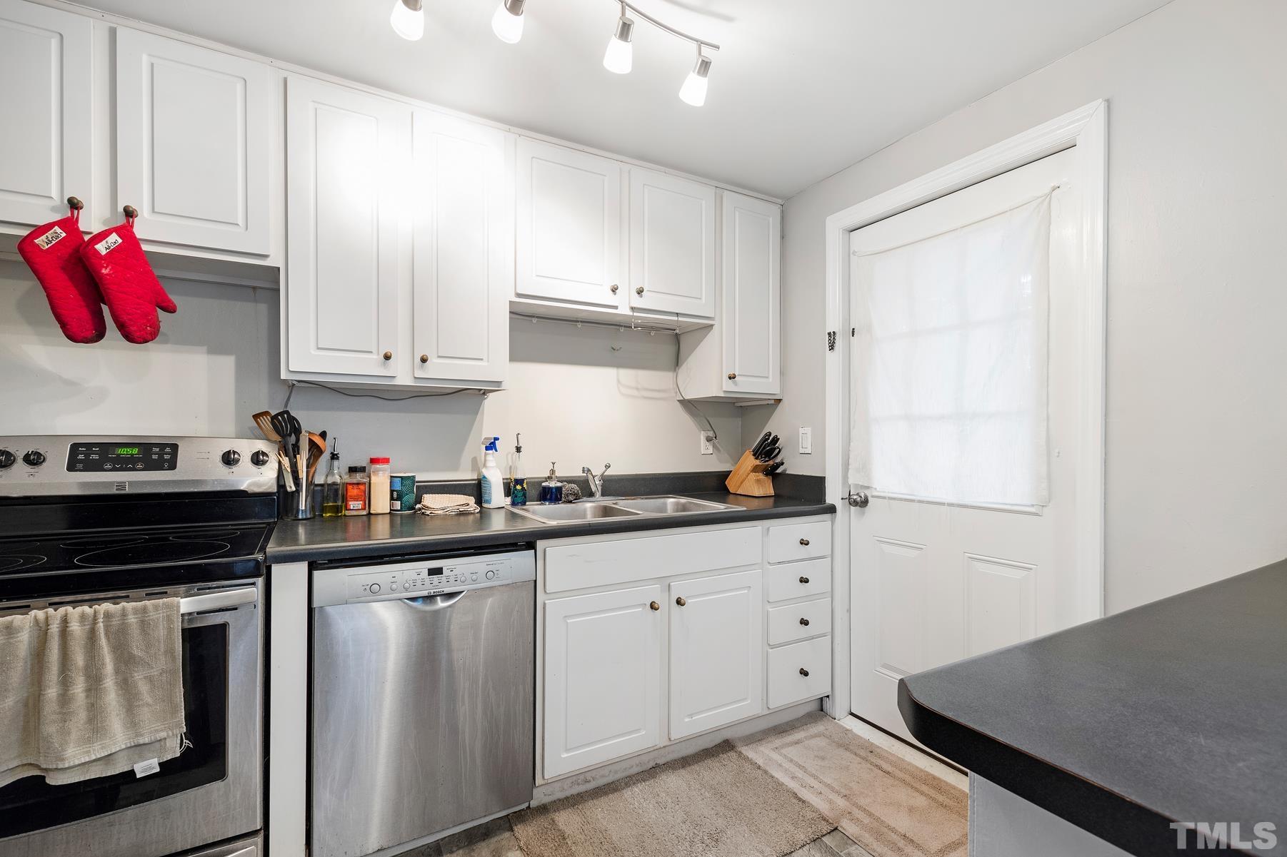 606-608 Gardner Street Raleigh, NC 27607 - Photo 17 of 30