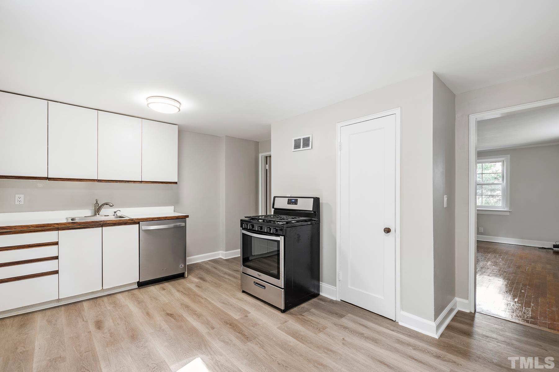 606-608 Gardner Street Raleigh, NC 27607 - Photo 27 of 30