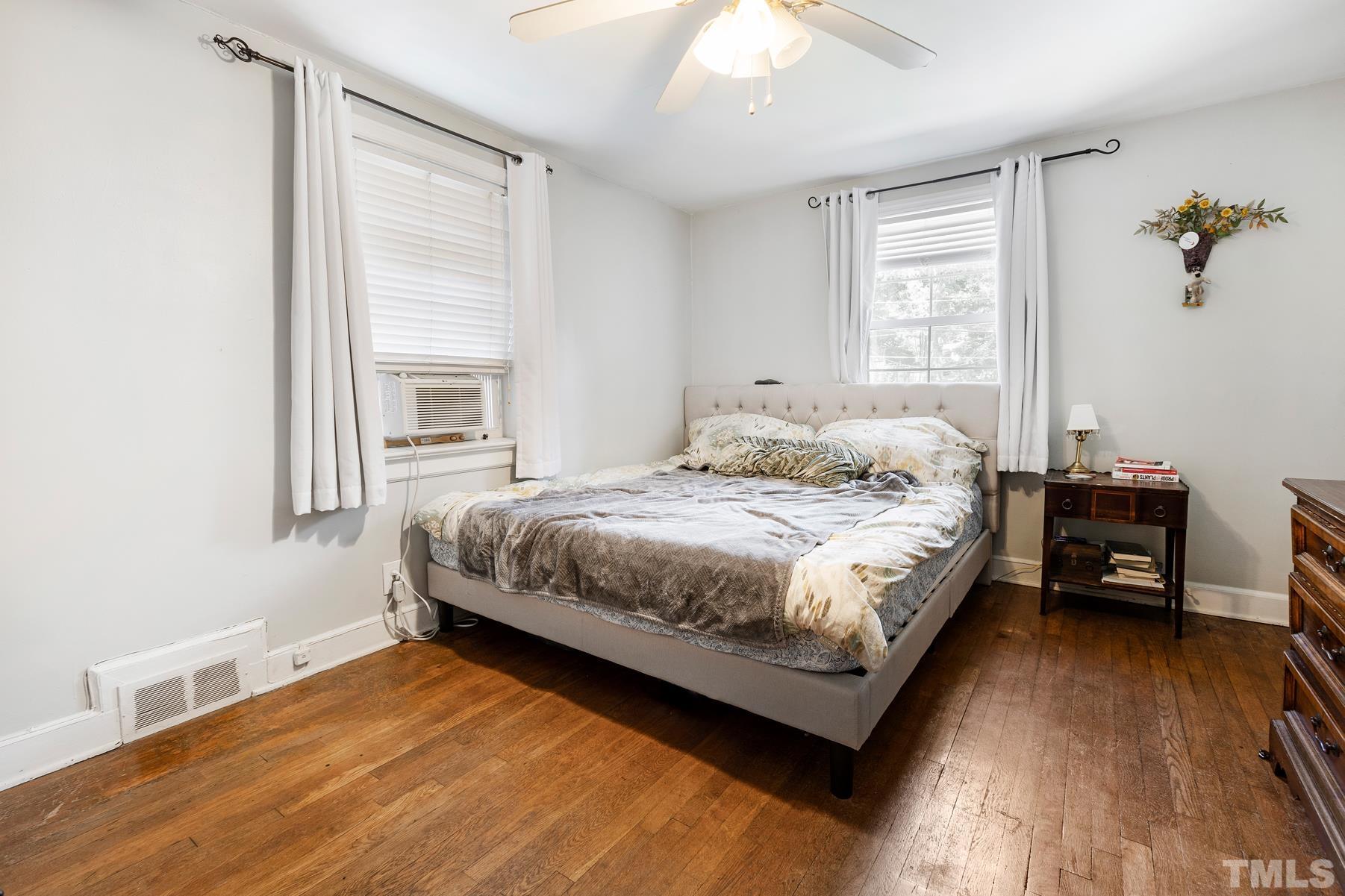 606-608 Gardner Street Raleigh, NC 27607 - Photo 7 of 30