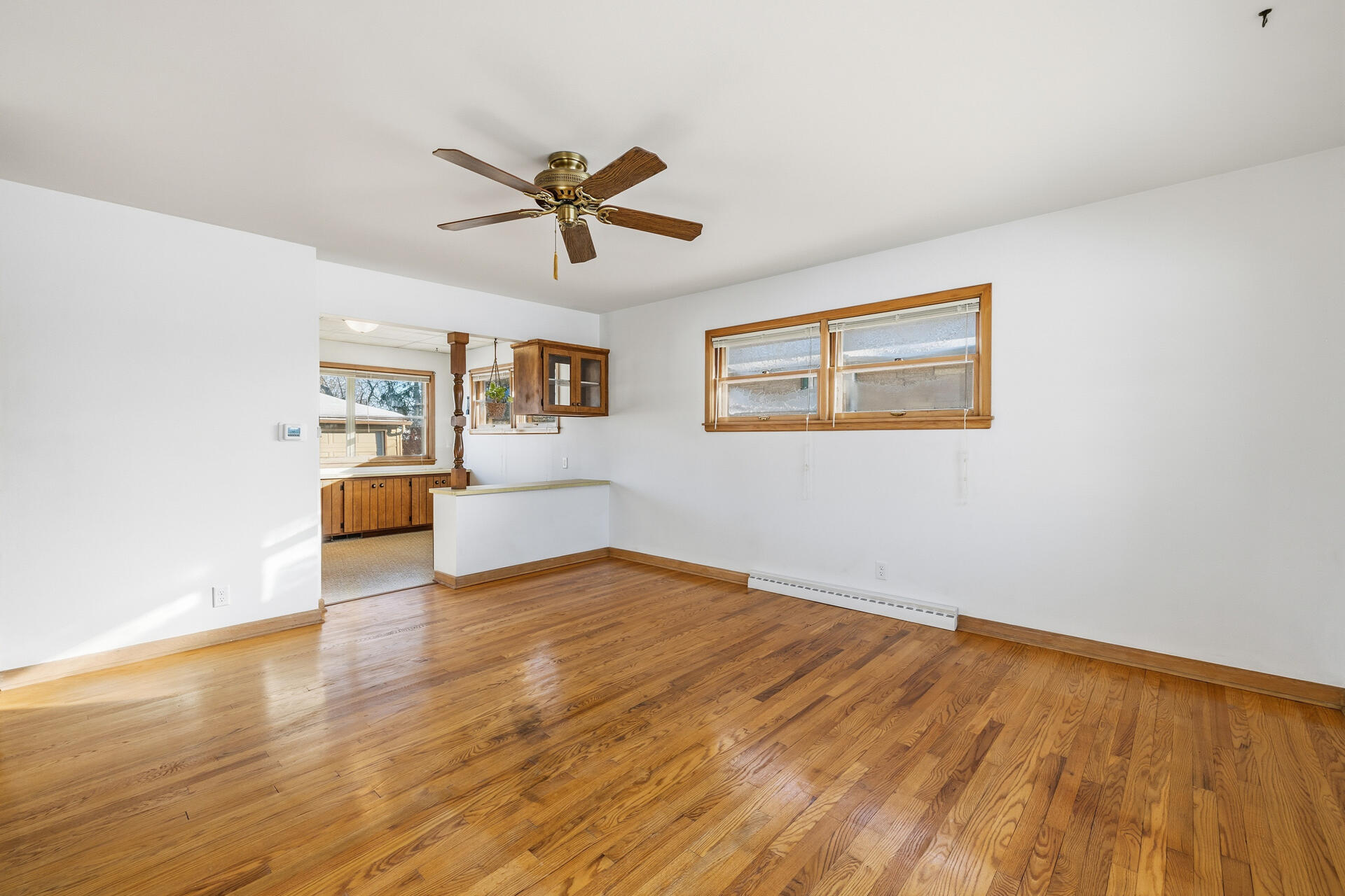 4134 North 80th Street Milwaukee, WI 53222 - Photo 6 of 28 Inviting living room (taken from the front door)