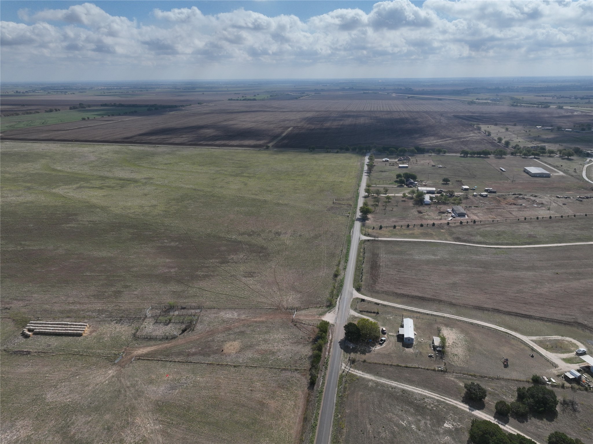 000 County Road Oglesby, TX 76561 - Photo 8 of 14