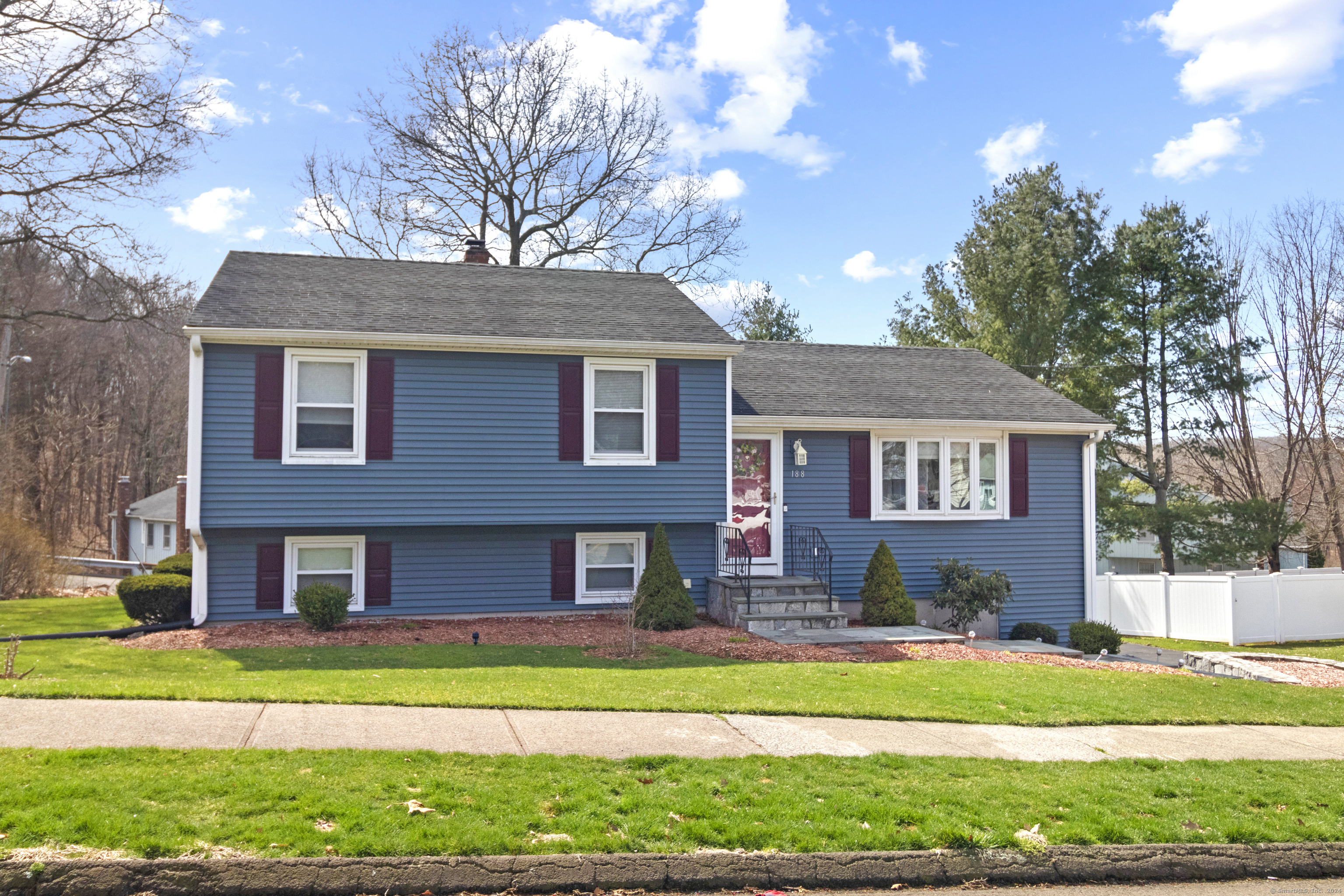 188 Anns Farm Road Hamden, CT 06518 - Photo 1 of 1
