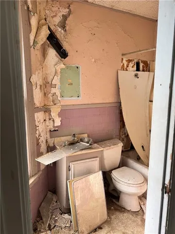 $40,000 | 509 Southwest Taylor Street, Topeka, KS 66603