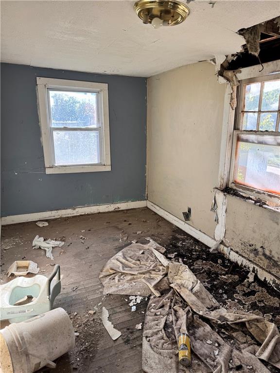 509 Southwest Taylor Street Topeka, KS 66603 - Photo 19 of 21