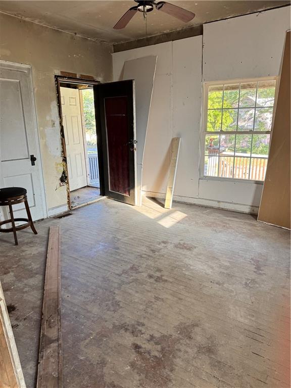 509 Southwest Taylor Street Topeka, KS 66603 - Photo 6 of 21