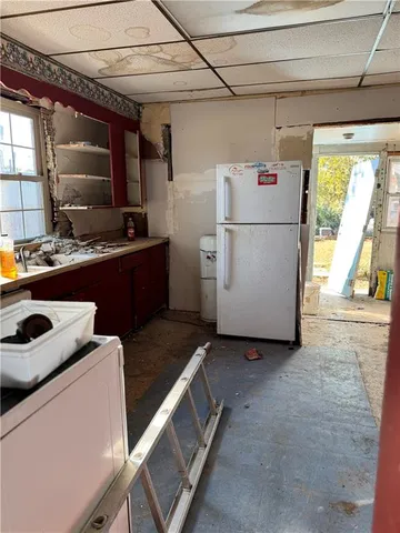 $40,000 | 509 Southwest Taylor Street, Topeka, KS 66603