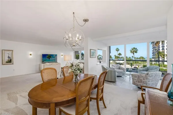 $2,675,000 | 4031 Gulf Shore Boulevard North, Unit 3B, Naples, FL 34103