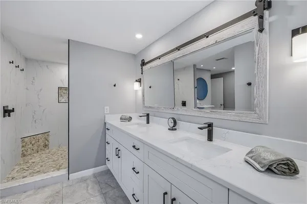 $2,675,000 | 4031 Gulf Shore Boulevard North, Unit 3B, Naples, FL 34103