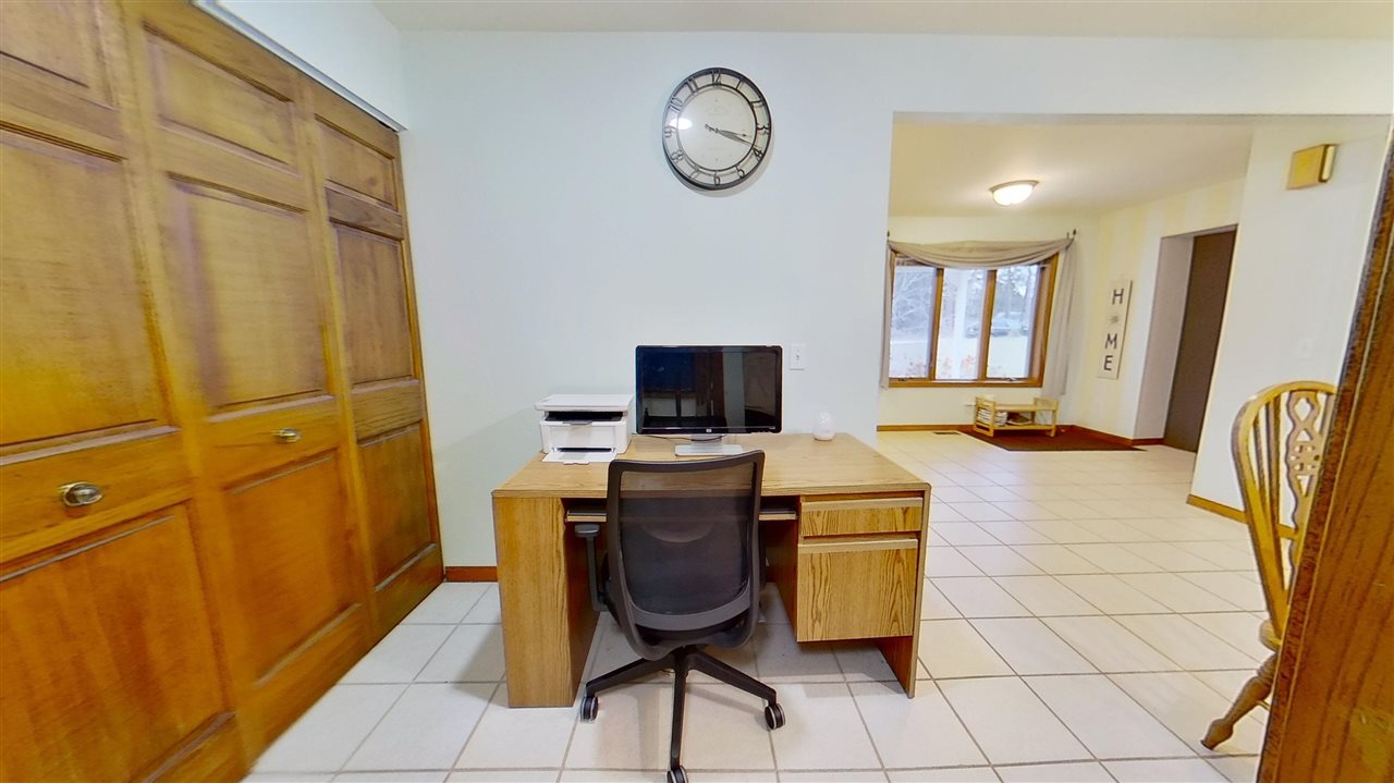 11660 S Road Farwell, MI 48622 - Photo 29 of 42 1895264-28.JPG