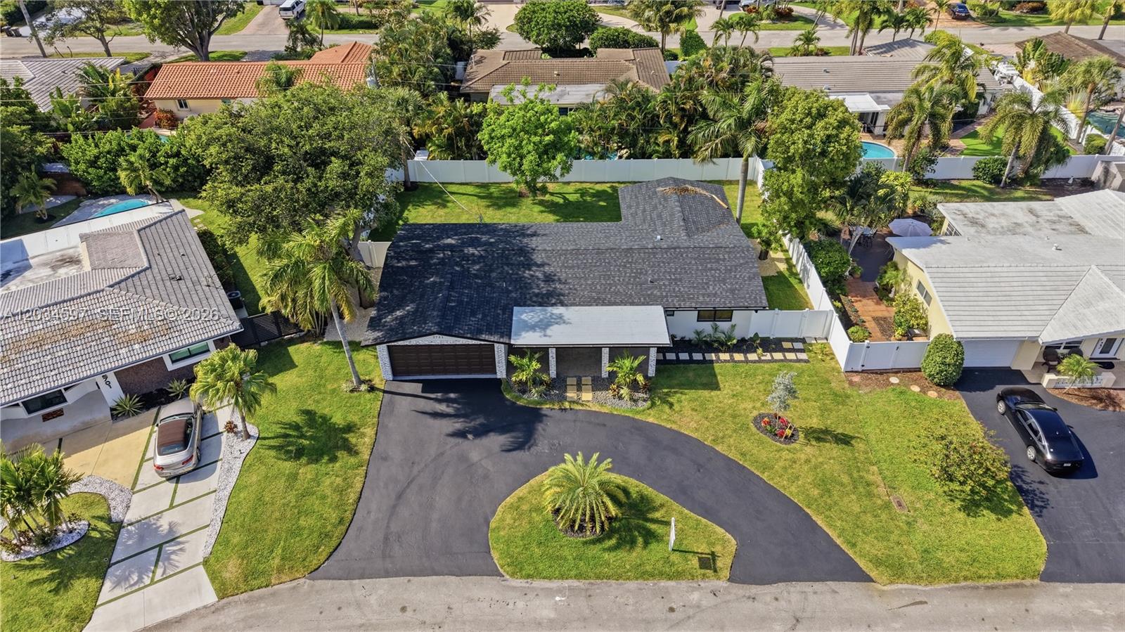 2731 Northeast 52nd Street Lighthouse Point, FL 33064 - Photo 43 of 43