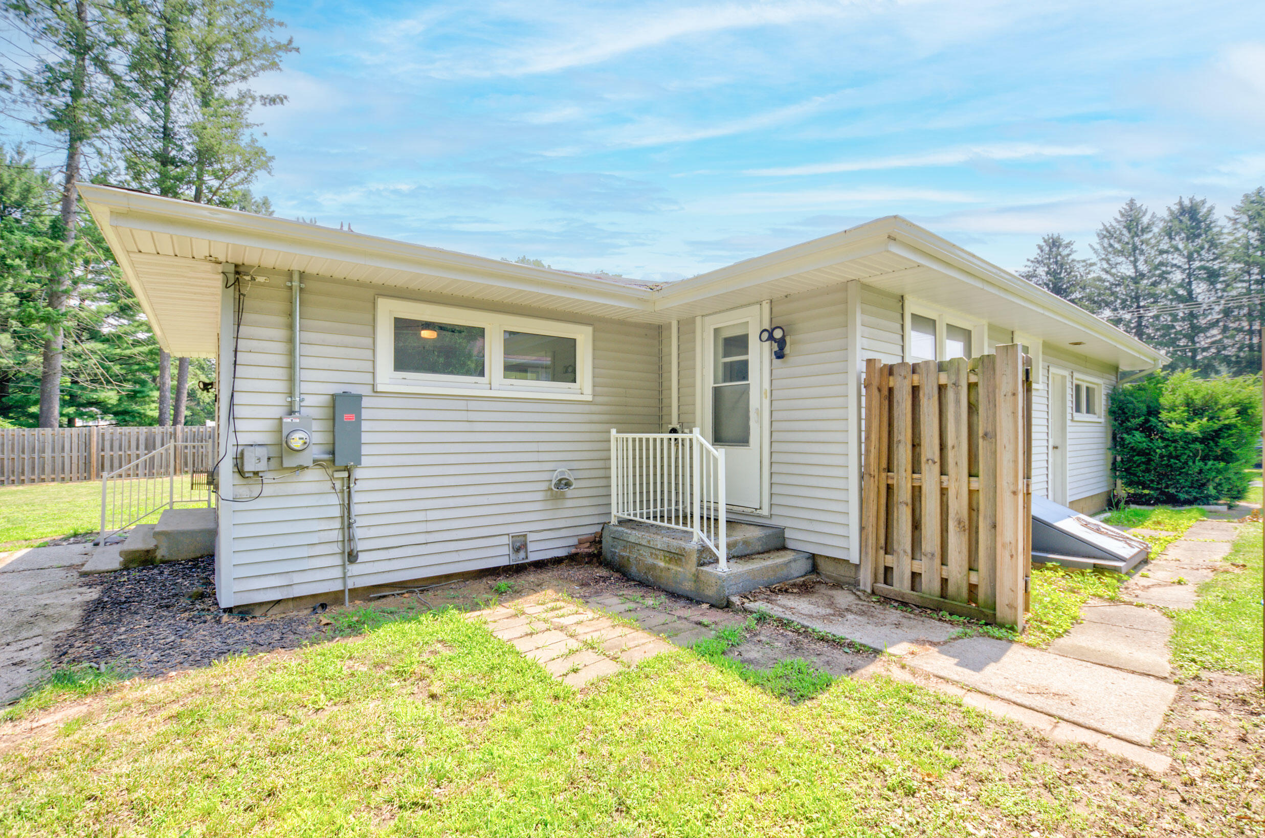 2912 Horton Road Jackson, MI 49203 - Photo 31 of 38 30