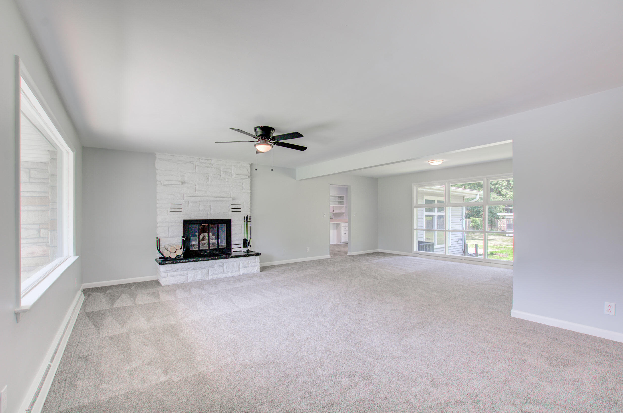 2912 Horton Road Jackson, MI 49203 - Photo 5 of 38 5