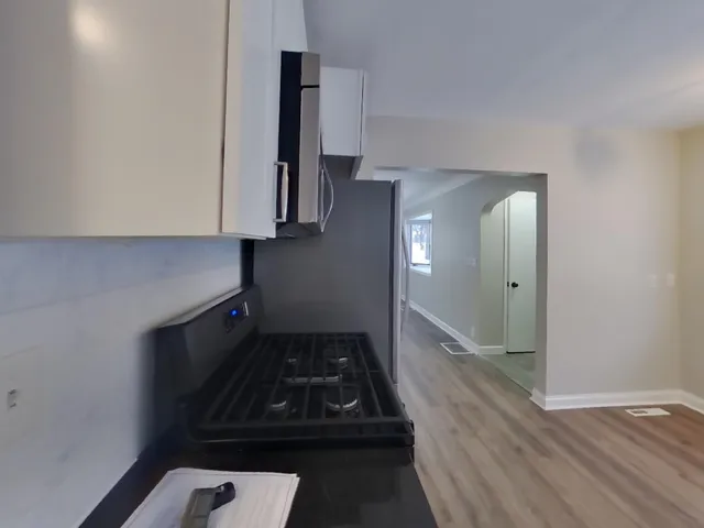 $2,579 | 3105 Georgia Avenue South, St. Louis Park, MN 55426