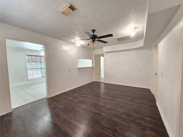 $275,000 | 9621 Sweetwater Lane, Houston, TX 77037