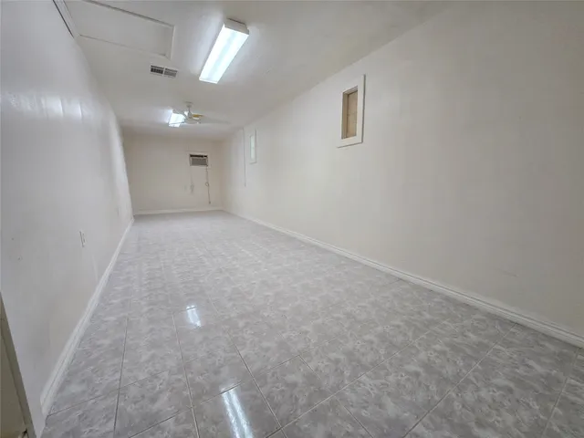 $275,000 | 9621 Sweetwater Lane, Houston, TX 77037