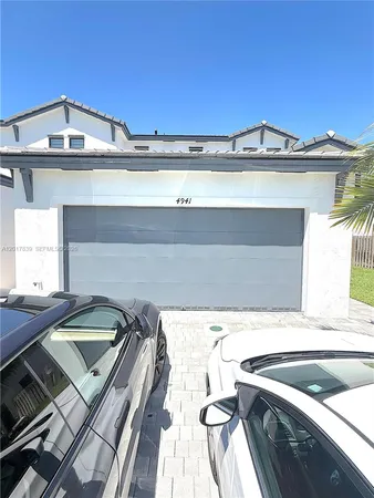 $729,000 | 4941 Oakmont Drive, Unit 5838, Fort Lauderdale, FL 33312