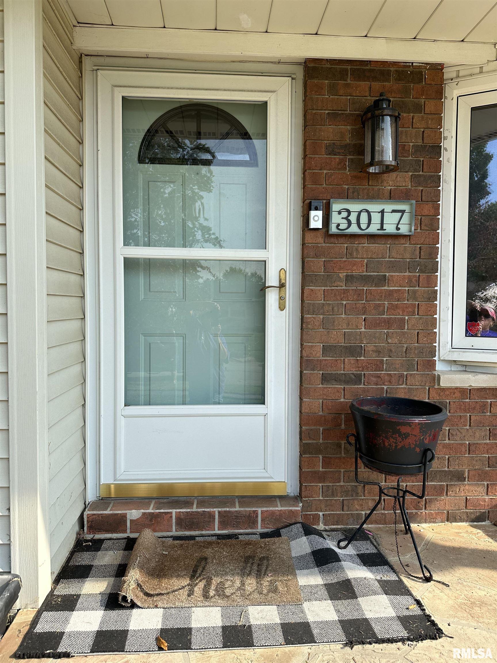 3017 Somerton Road Springfield, IL 62702 - Photo 5 of 8