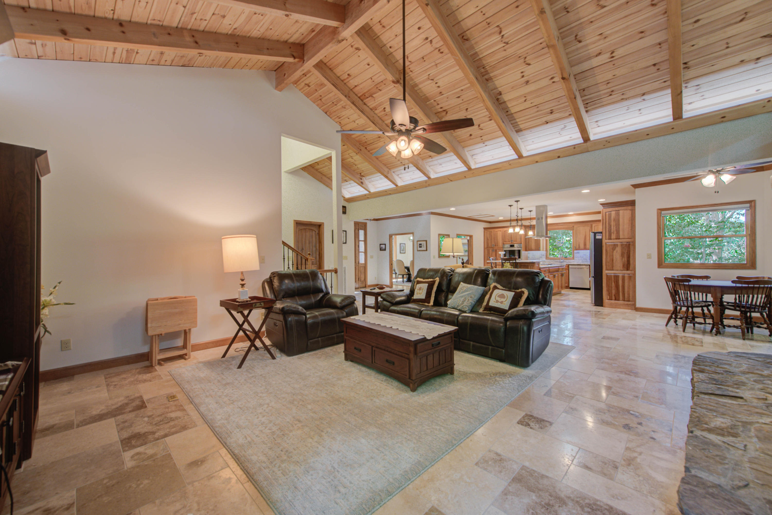 118 Graceland Road Oak Ridge, TN 37830 - Photo 15 of 34 15