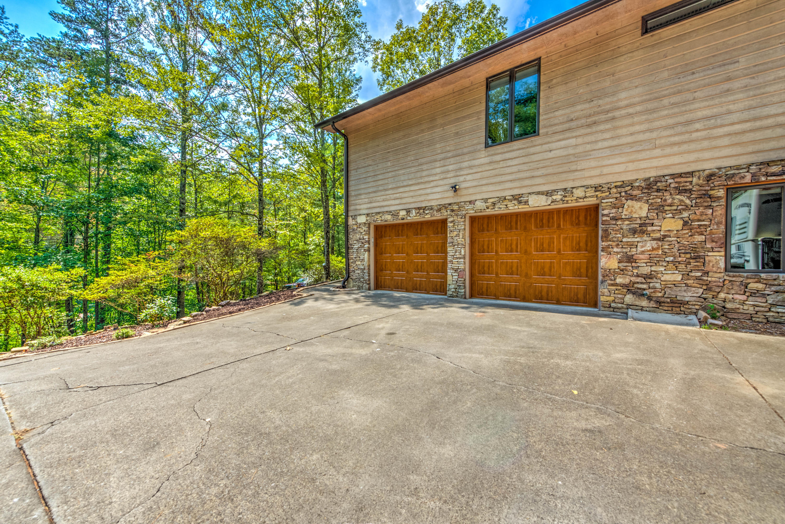 118 Graceland Road Oak Ridge, TN 37830 - Photo 29 of 34 35