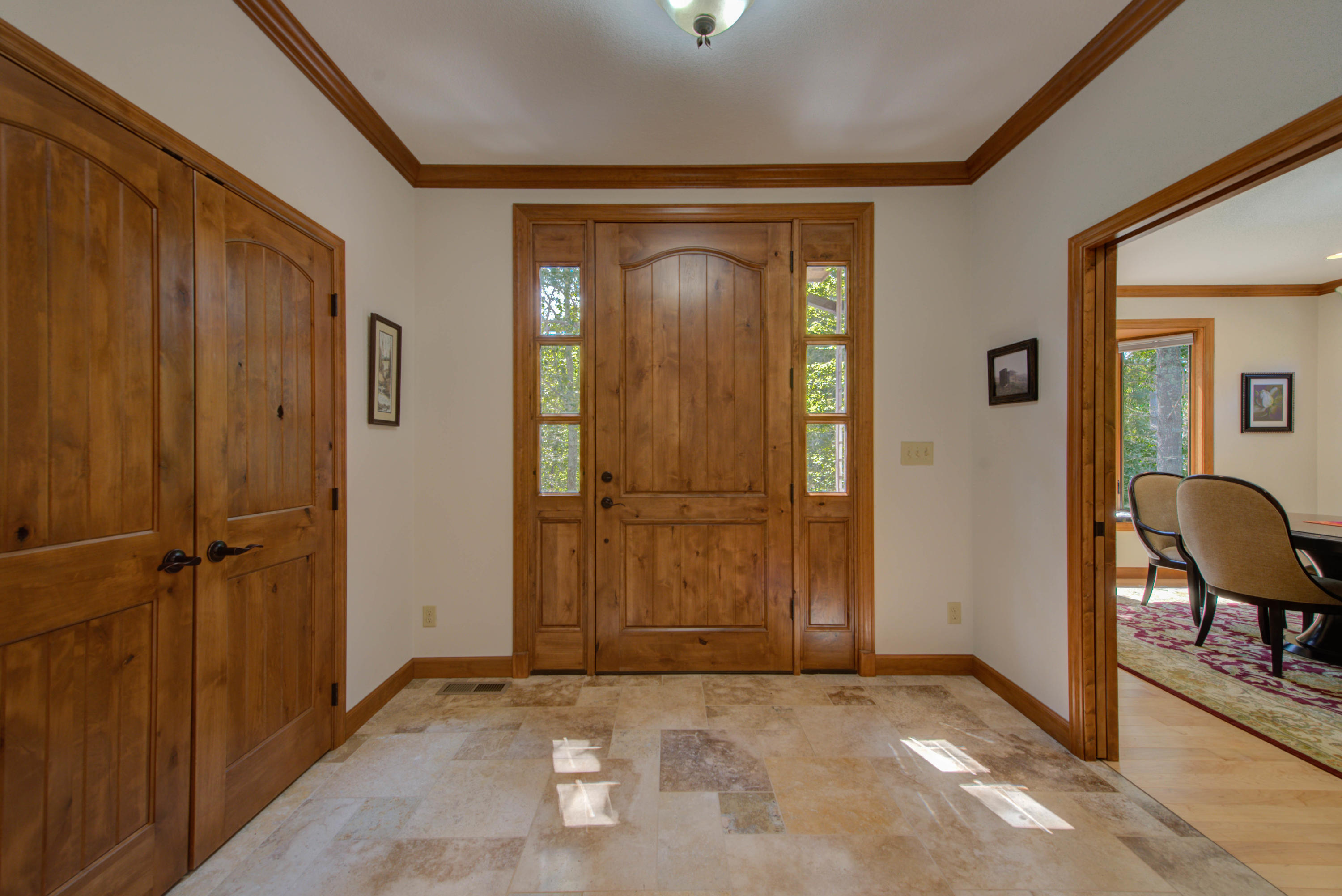 118 Graceland Road Oak Ridge, TN 37830 - Photo 4 of 34 4