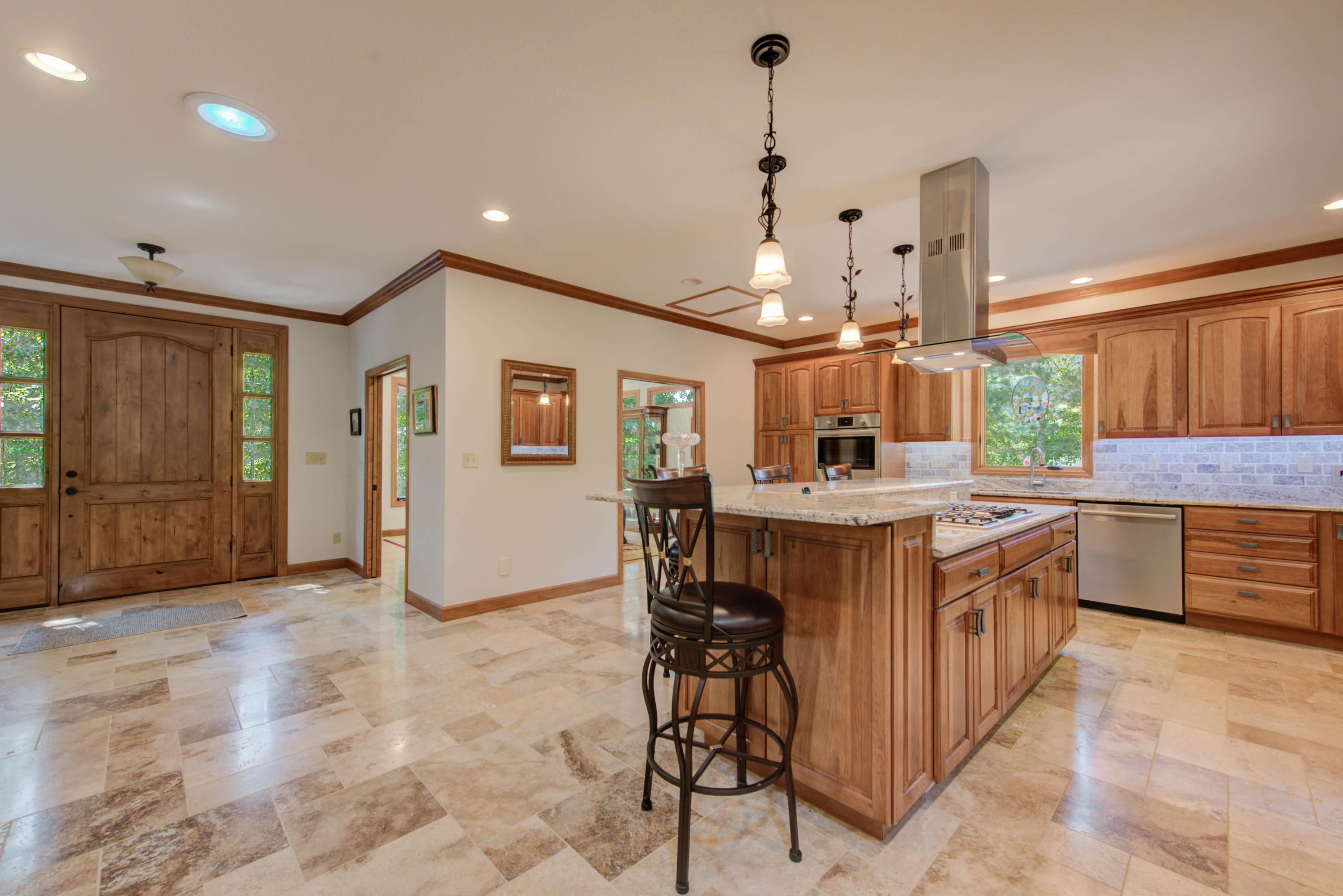 118 Graceland Road Oak Ridge, TN 37830 - Photo 8 of 34 8