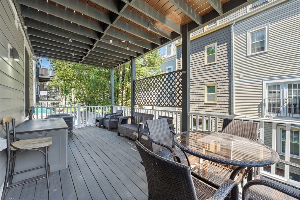 260 Gold Street, Unit 101 Boston, MA 02127 - Photo 21 of 24