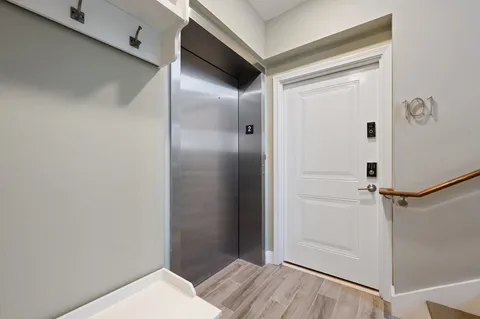 $1,299,000 | 260 Gold Street, Unit 101, Boston, MA 02127