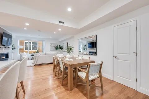 $1,299,000 | 260 Gold Street, Unit 101, Boston, MA 02127