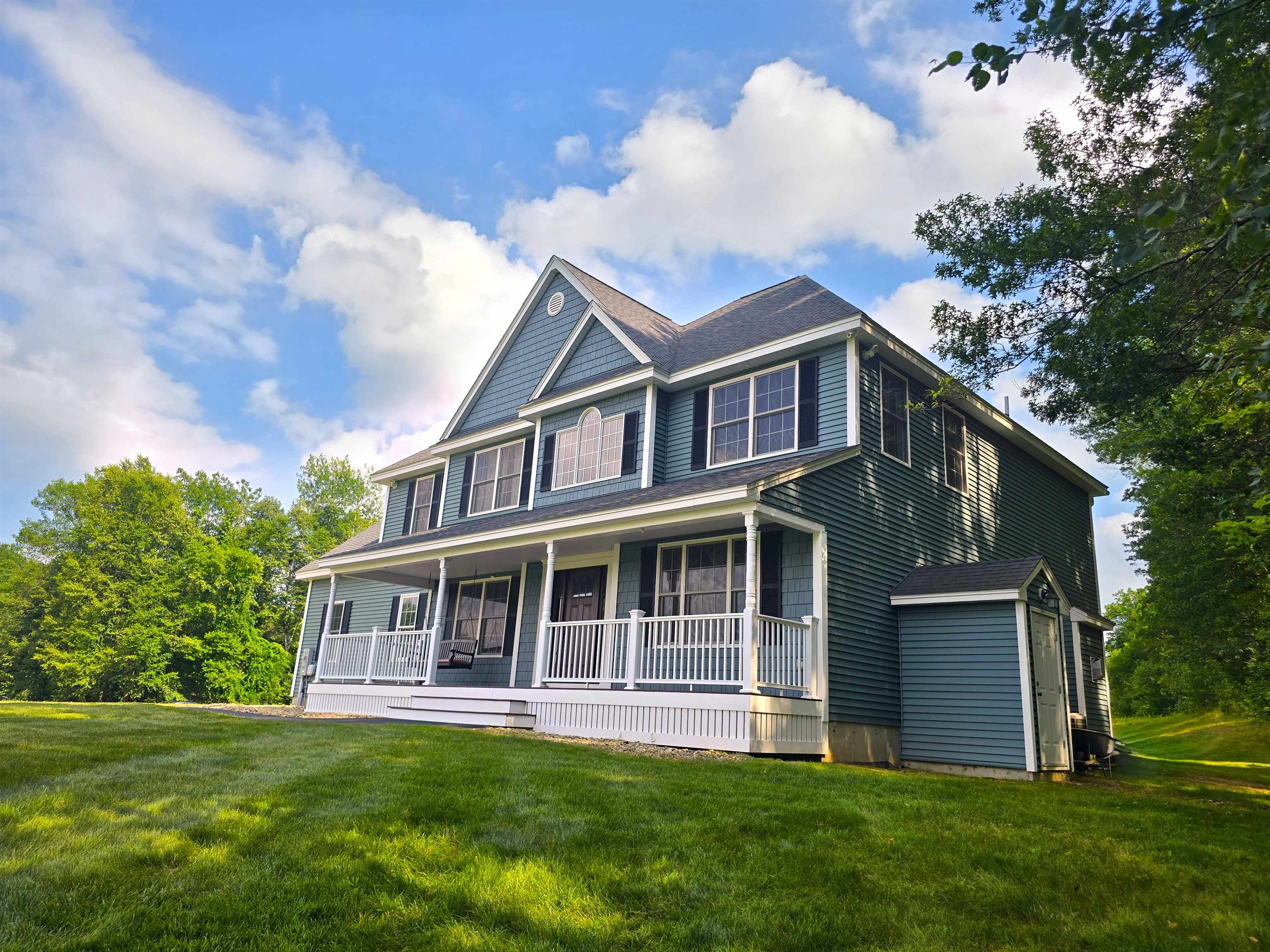 41 Senter Farm Road Hudson, NH 03051 - Photo 8 of 58