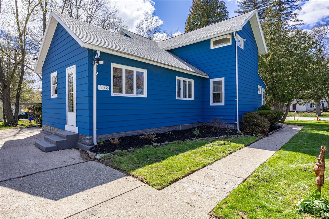 178 Elmgrove Road Greece, NY 14626 - Photo 2 of 42