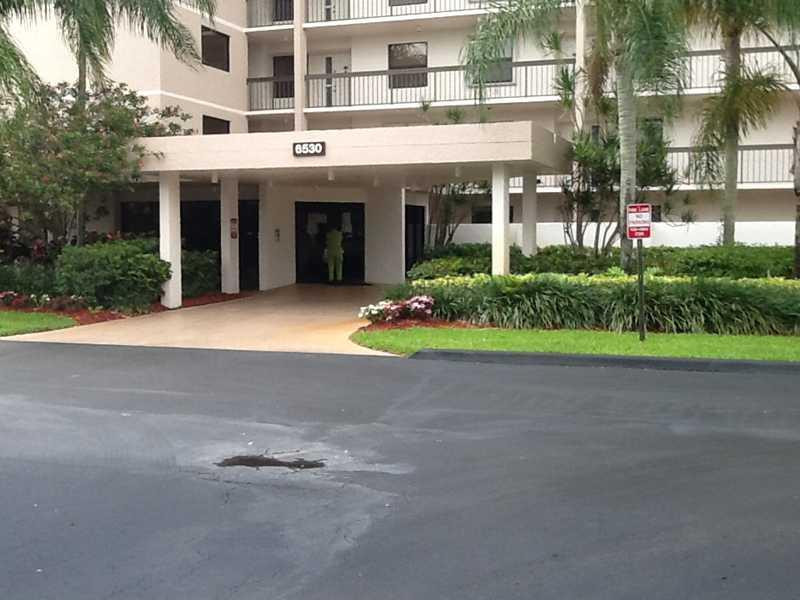 6530 Boca Del Mar Drive, Unit 434 Boca Raton, FL 33433 - Photo 2 of 23 Exterior Front