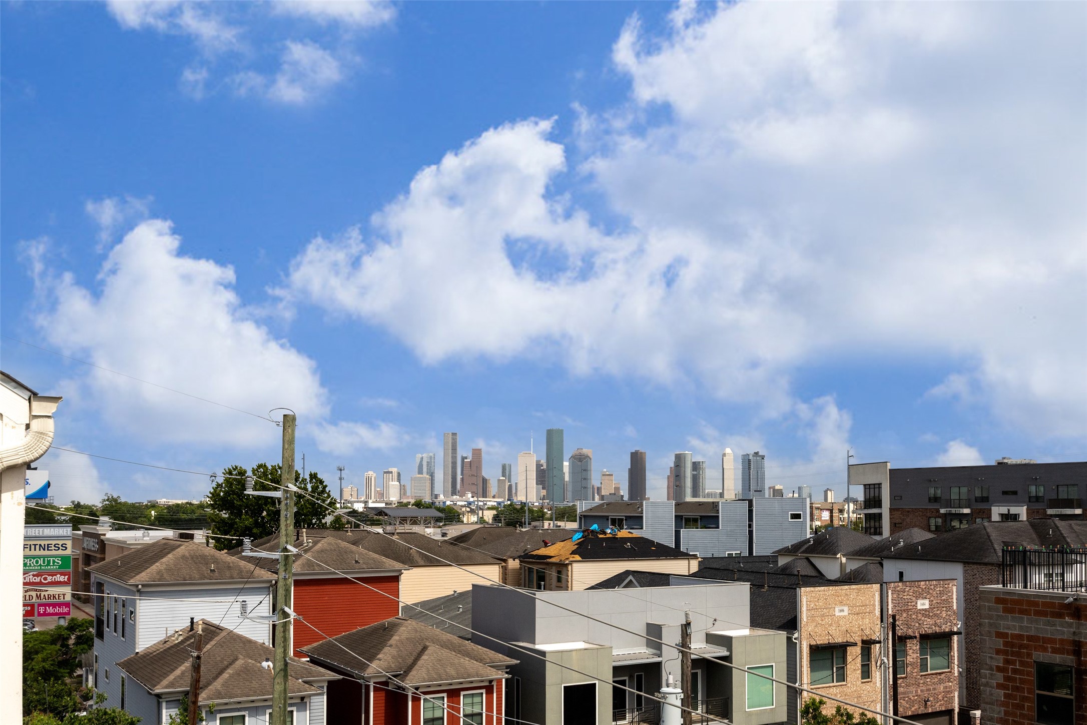 4102 Marina Street Houston, TX 77007 - Photo 19 of 23 a city view with buildings